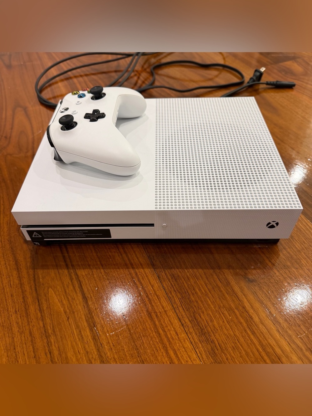 xbox one s white console bundle model 1681 + controller